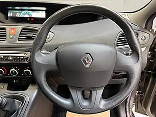 Used 2011 Renault Scenic Bizu Dune Beige Metallic - Interior and Exterior details 13