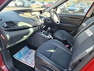 Used 2011 Renault Scenic Dynamique Tom-Tom Red - Interior and Exterior details 6