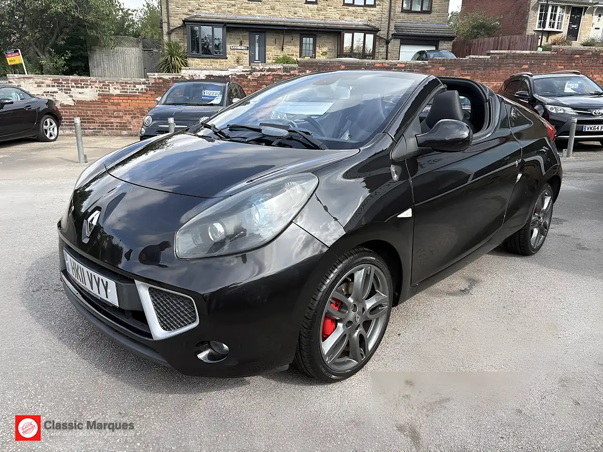 Used 2011 Renault Wind GT Line Black - Interior and Exterior details 4
