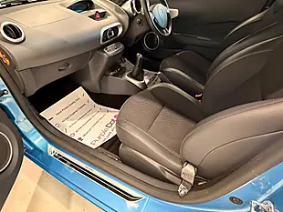 Used 2011 Renault Wind GT Line Blue - Interior and Exterior details 15