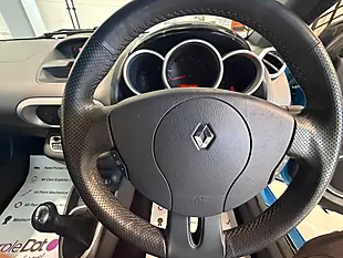 Used 2011 Renault Wind GT Line Blue - Interior and Exterior details 16
