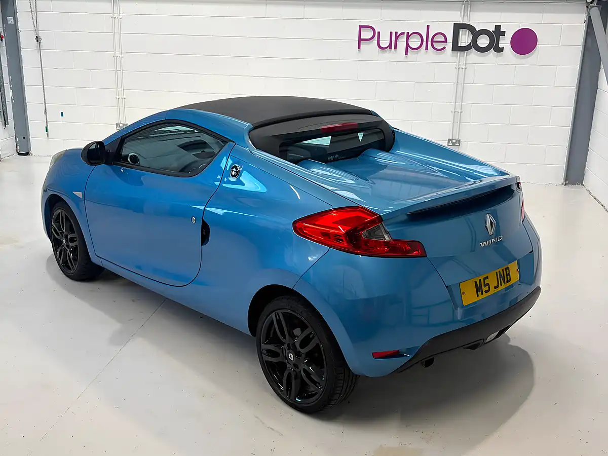Used 2011 Renault Wind GT Line Blue - Interior and Exterior details 2
