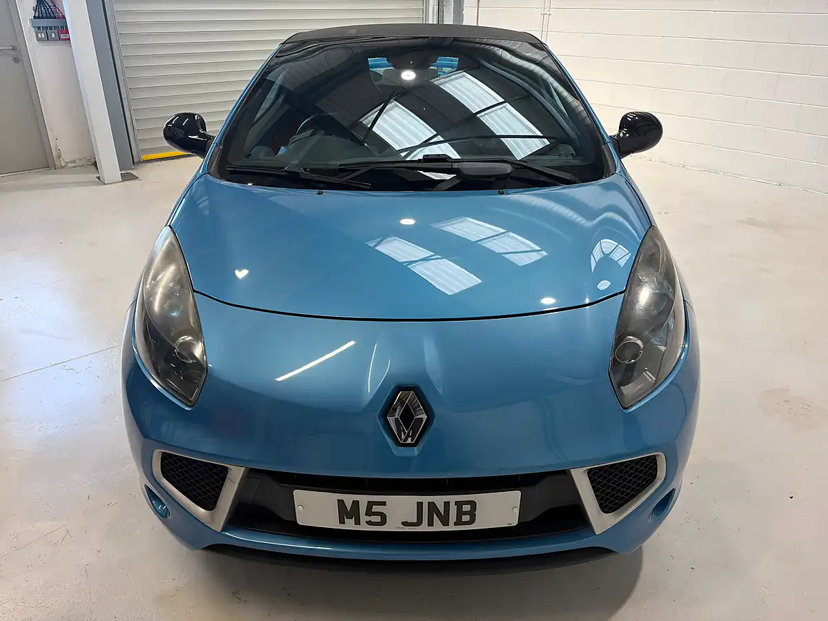 Used 2011 Renault Wind GT Line Blue - Interior and Exterior details 3