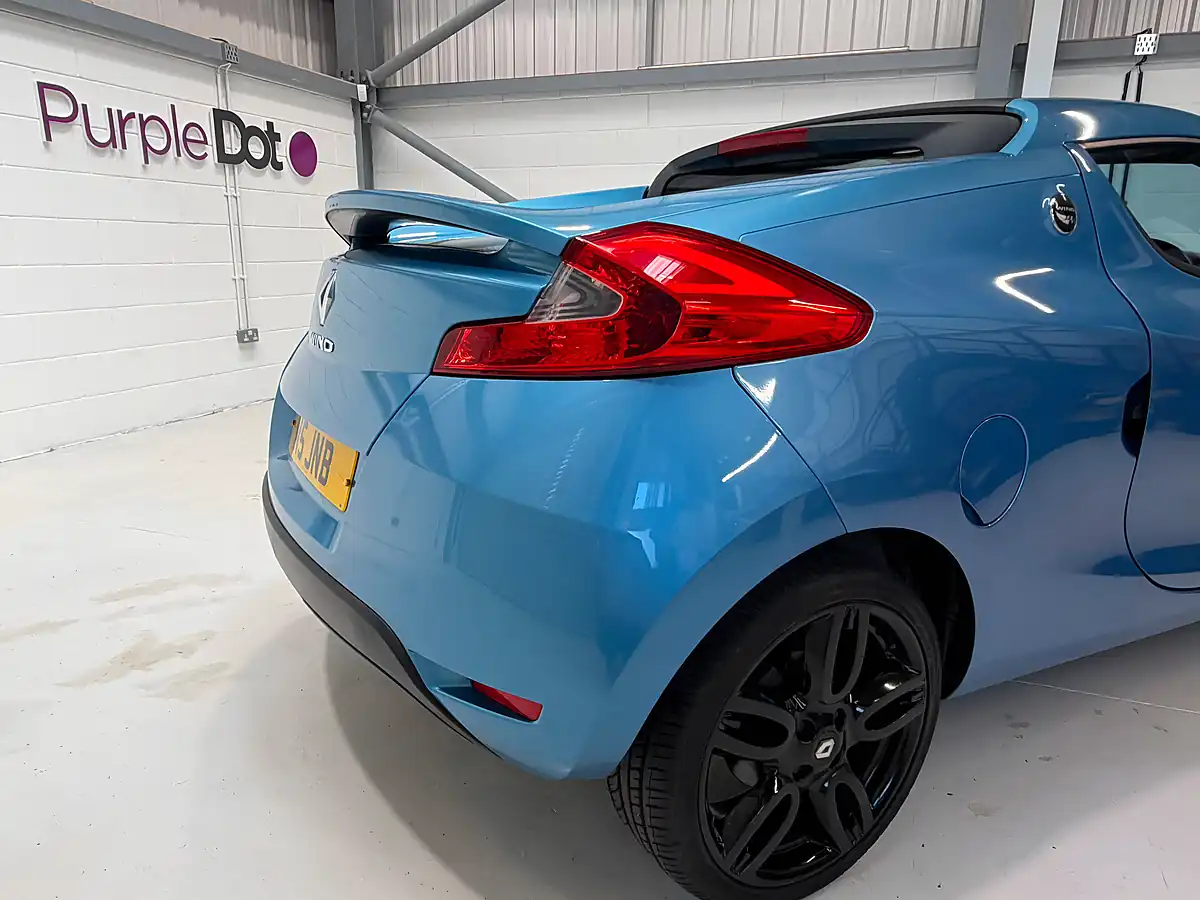 Used 2011 Renault Wind GT Line Blue - Interior and Exterior details 5