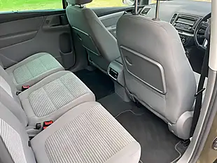 Used 2011 SEAT Alhambra Se Brown - Interior and Exterior details 13