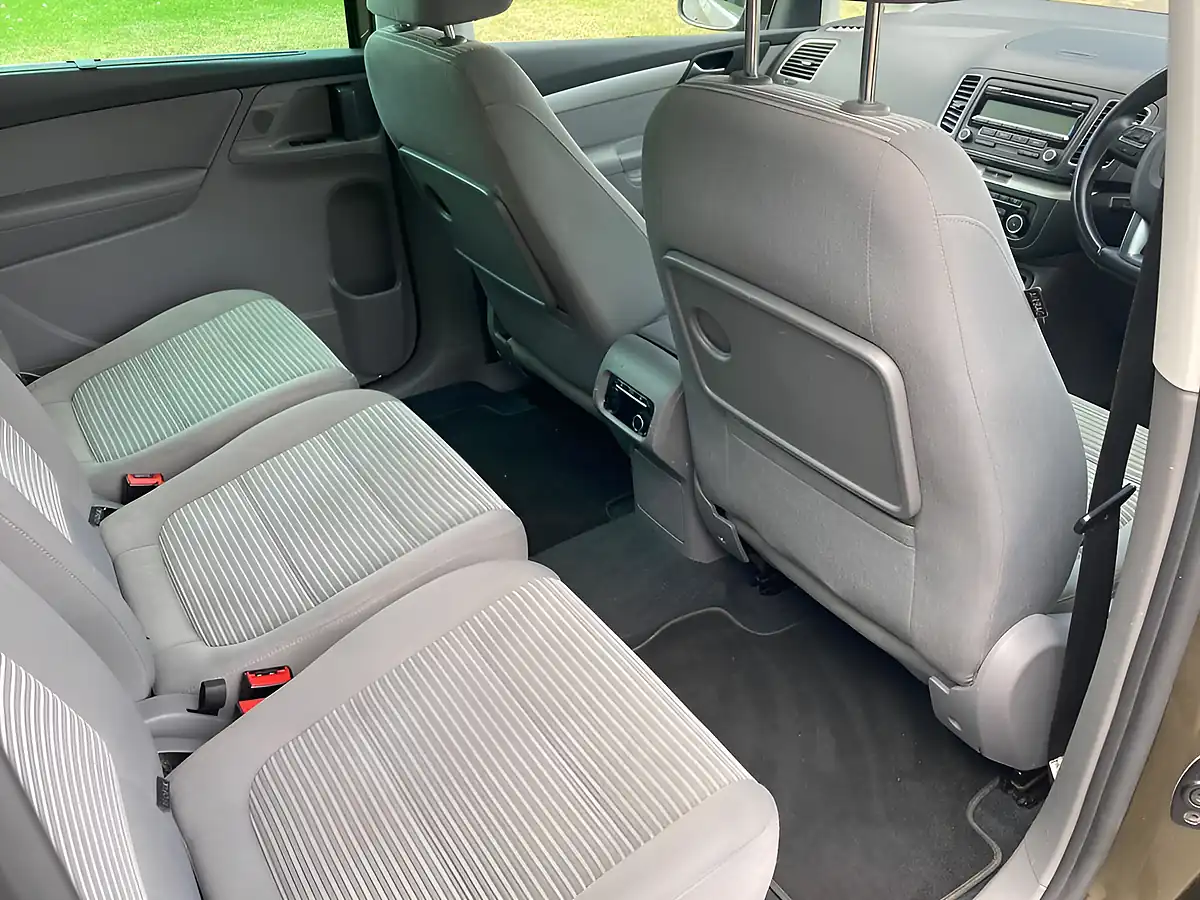 Used 2011 SEAT Alhambra Se Brown - Interior and Exterior details 13