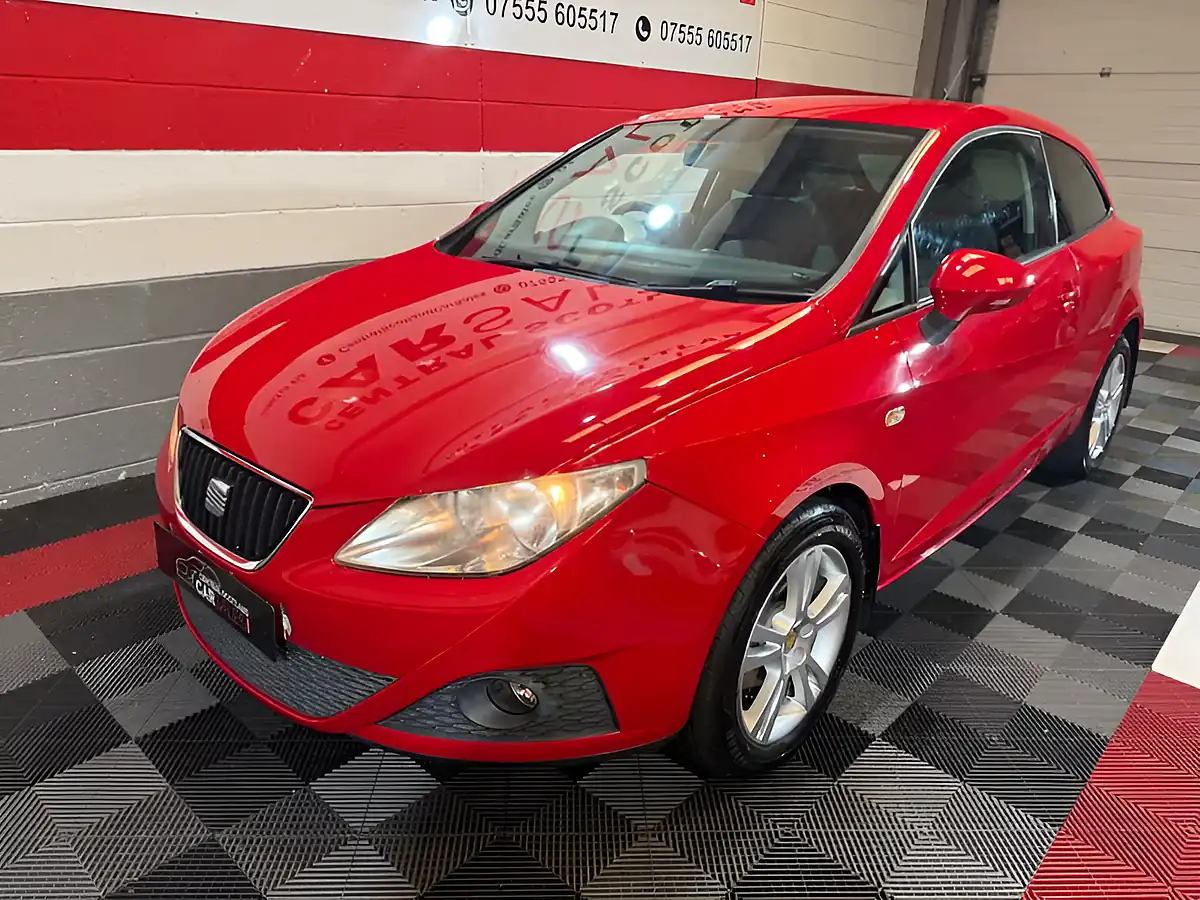 Used 2011 SEAT Ibiza Chill Sport Coupe Red - Interior and Exterior details 10