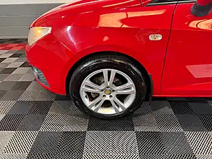 Used 2011 SEAT Ibiza Chill Sport Coupe Red - Interior and Exterior details 15