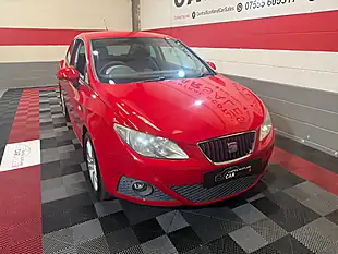Used 2011 SEAT Ibiza Chill Sport Coupe Red - Interior and Exterior details 5
