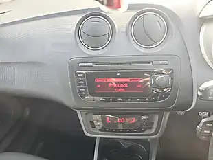 Used 2011 SEAT Ibiza Se Copa - Interior and Exterior details 11