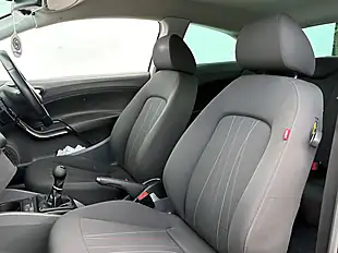 Used 2011 SEAT Ibiza Se Copa Nevada White - Interior and Exterior details 18
