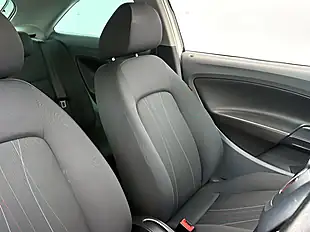 Used 2011 SEAT Ibiza Se Copa Nevada White - Interior and Exterior details 4