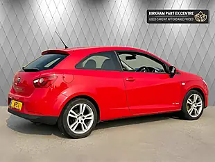 Used 2011 SEAT Ibiza Se Copa Red - Interior and Exterior details 11