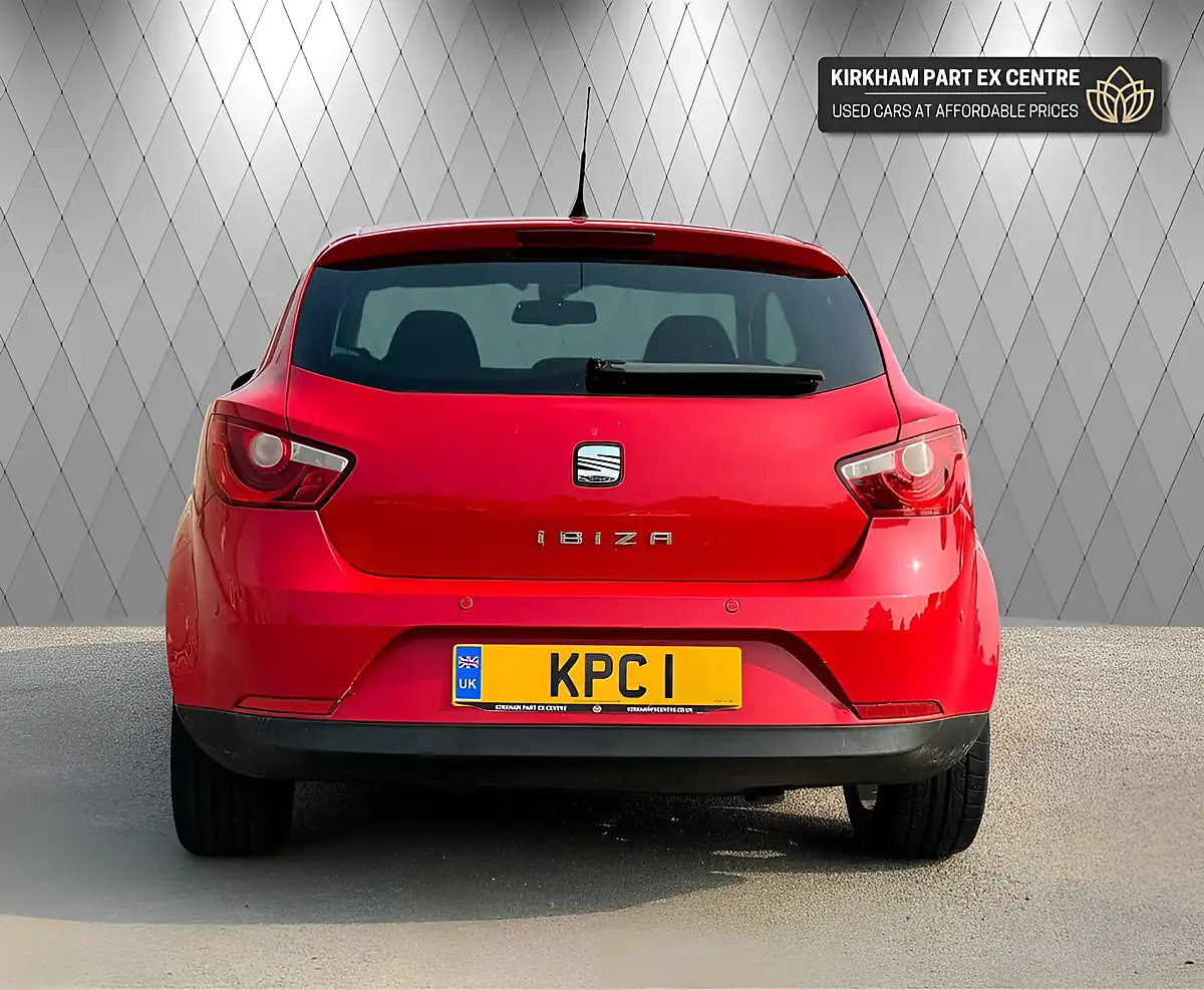 Used 2011 SEAT Ibiza Se Copa Red - Interior and Exterior details 8