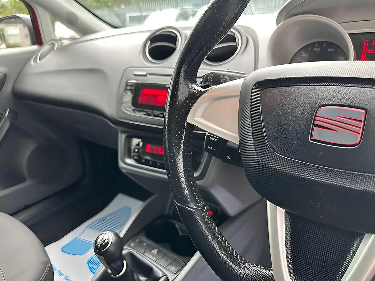 Used 2011 SEAT Ibiza Se Copa Sport Red - Interior and Exterior details 7