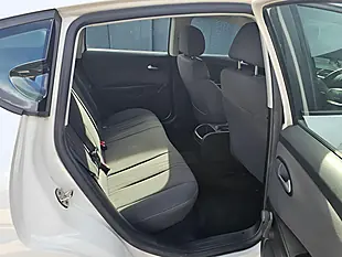 Used 2011 SEAT Leon Copa White - Interior and Exterior details 10