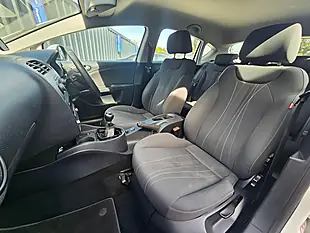 Used 2011 SEAT Leon Copa White - Interior and Exterior details 18