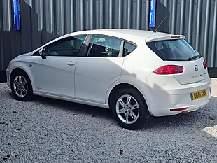 Used 2011 SEAT Leon Copa White - Interior and Exterior details 3
