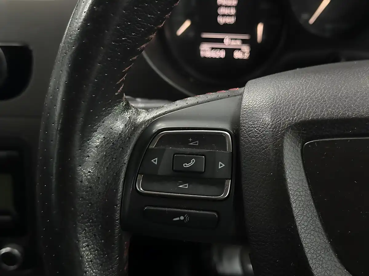 Used 2011 SEAT Leon Fr White - Interior and Exterior details 13
