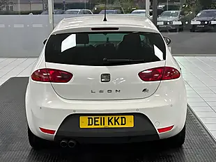 Used 2011 SEAT Leon Fr White - Interior and Exterior details 8