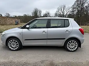 Used 2011 Skoda Fabia Elegance Silver - Interior and Exterior details 4
