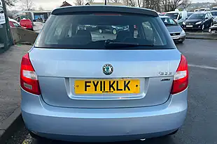 Used 2011 Skoda Fabia Se Silver - Interior and Exterior details 7
