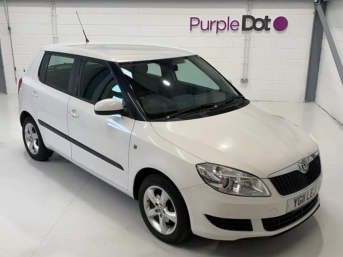 Used 2011 Skoda Fabia Se White - Front View