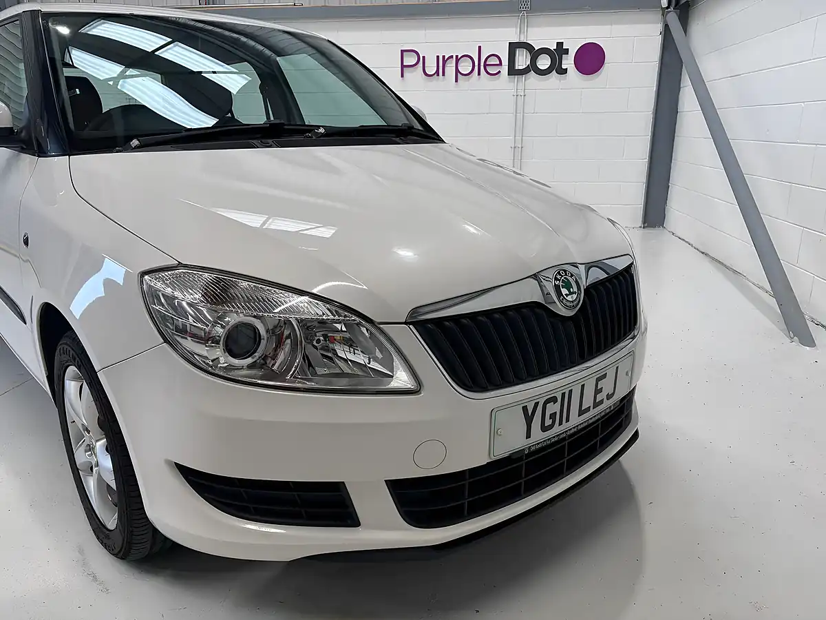 Used 2011 Skoda Fabia Se White - Interior and Exterior details 2