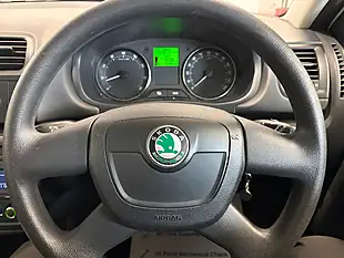 Used 2011 Skoda Fabia Se White - Interior and Exterior details 20