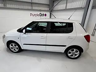 Used 2011 Skoda Fabia Se White - Interior and Exterior details 4