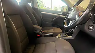 Used 2011 Skoda Octavia Elegance Metallic Green - Interior and Exterior details 15