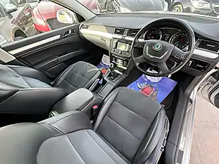 Used 2011 Skoda Superb Se Plus Silver - Interior and Exterior details 17