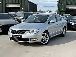 Used 2011 Skoda Superb Se Plus Silver - Interior and Exterior details 3