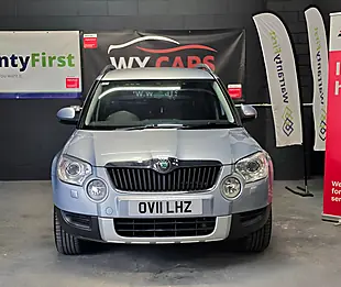 Used 2011 Skoda Yeti Elegance Blue - Interior and Exterior details 2