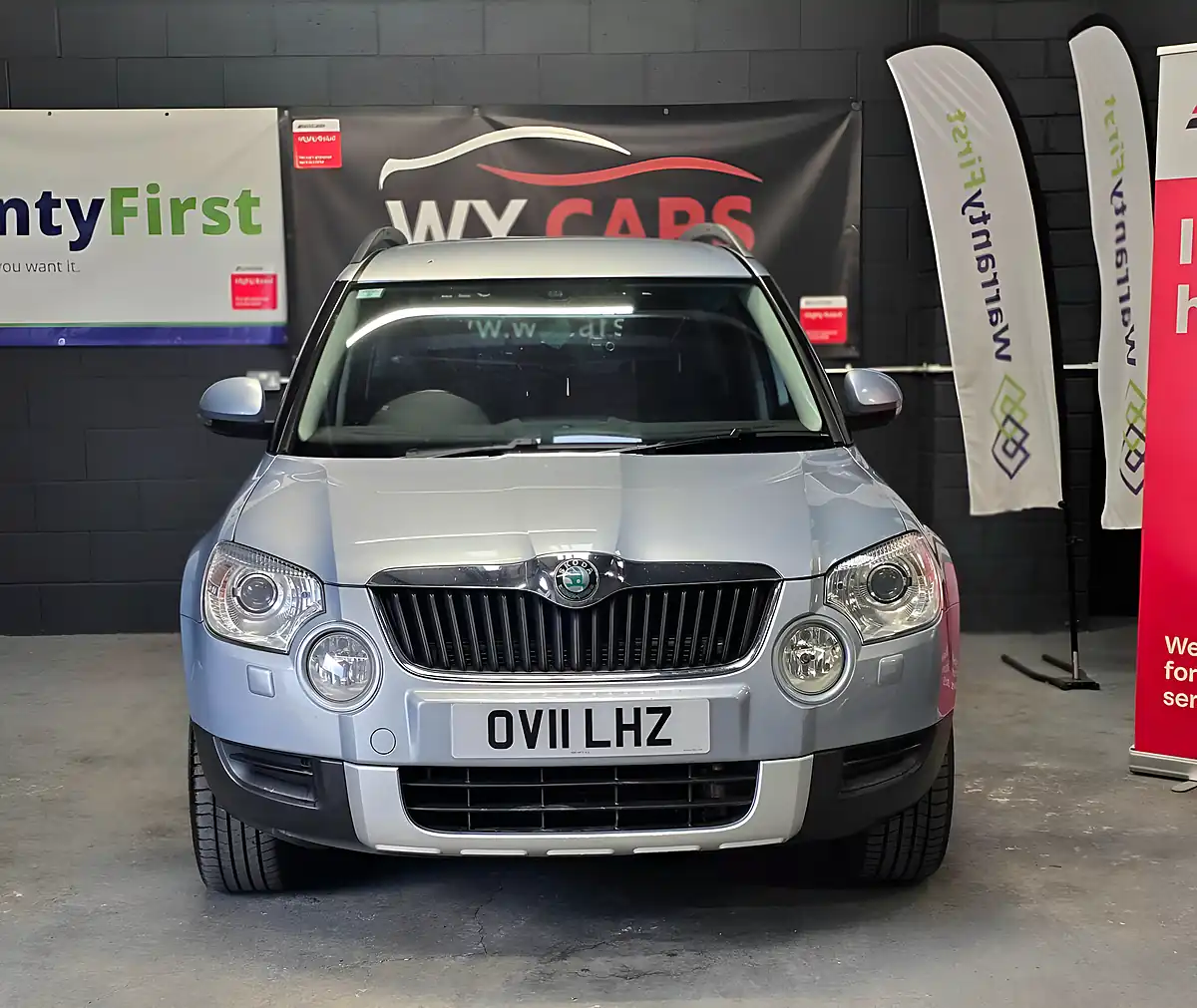 Used 2011 Skoda Yeti Elegance Blue - Interior and Exterior details 2
