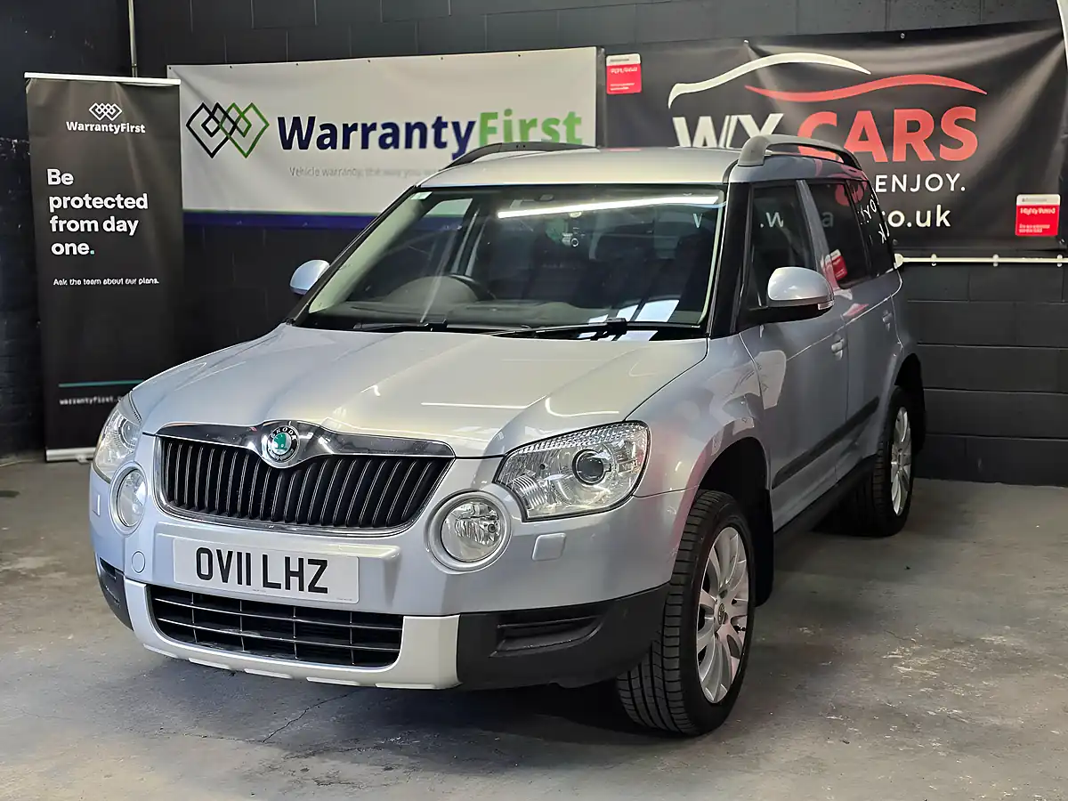 Used 2011 Skoda Yeti Elegance Blue - Interior and Exterior details 4