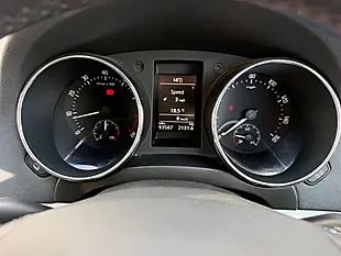 Used 2011 Skoda Yeti Se Blue - Interior and Exterior details 12