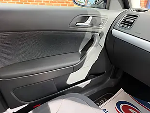 Used 2011 Skoda Yeti Se Blue - Interior and Exterior details 15