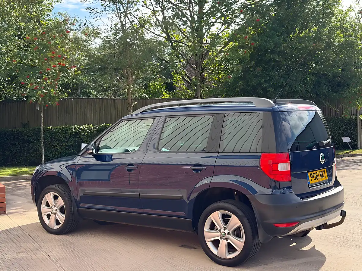 Used 2011 Skoda Yeti Se Blue - Interior and Exterior details 20