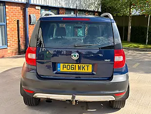 Used 2011 Skoda Yeti Se Blue - Interior and Exterior details 4
