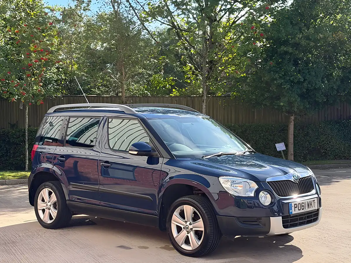 Used 2011 Skoda Yeti Se Blue - Interior and Exterior details 7