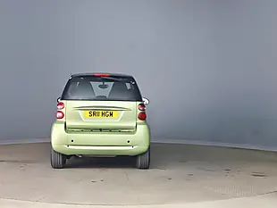 Used 2011 Smart Fortwo Passion Softtouch Silver - Interior and Exterior details 5