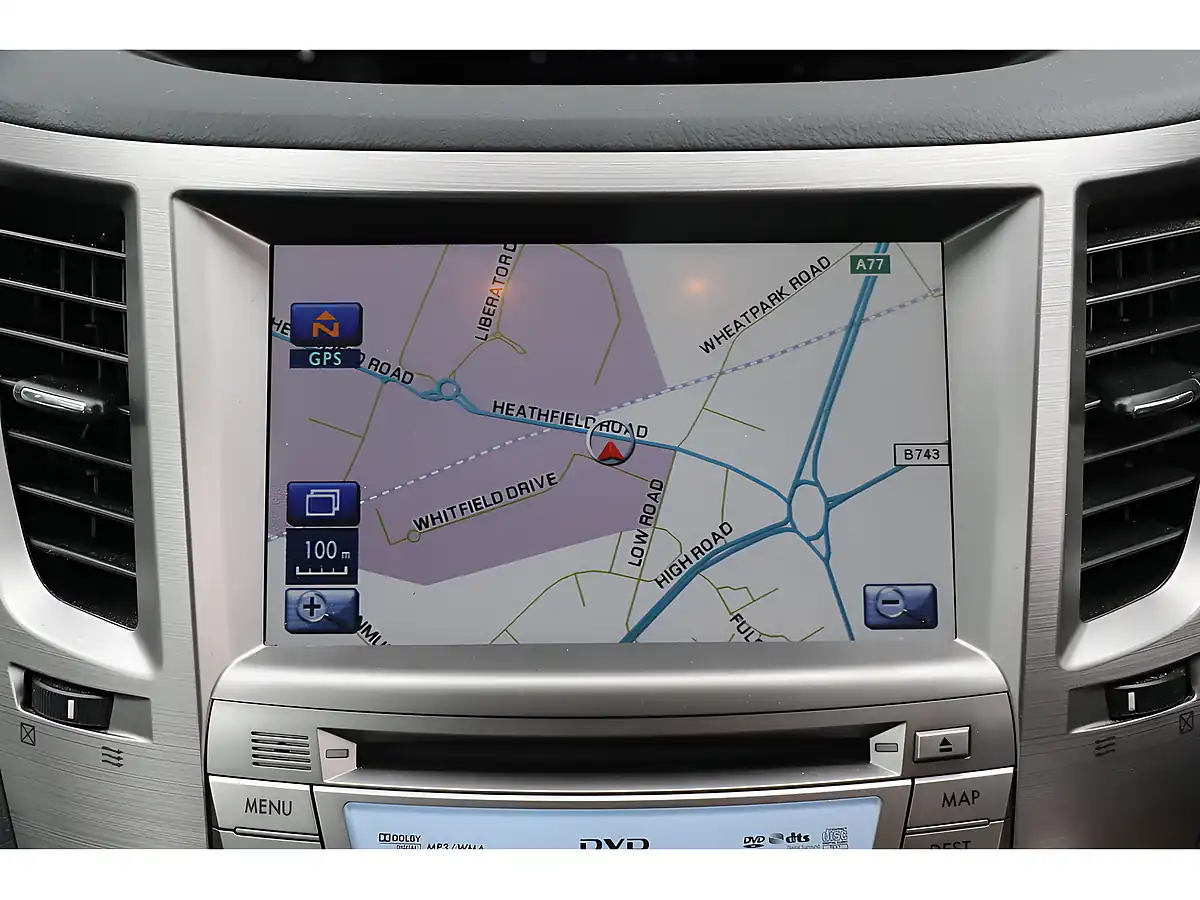 Used 2011 Subaru Outback Se Grey - Interior and Exterior details 9