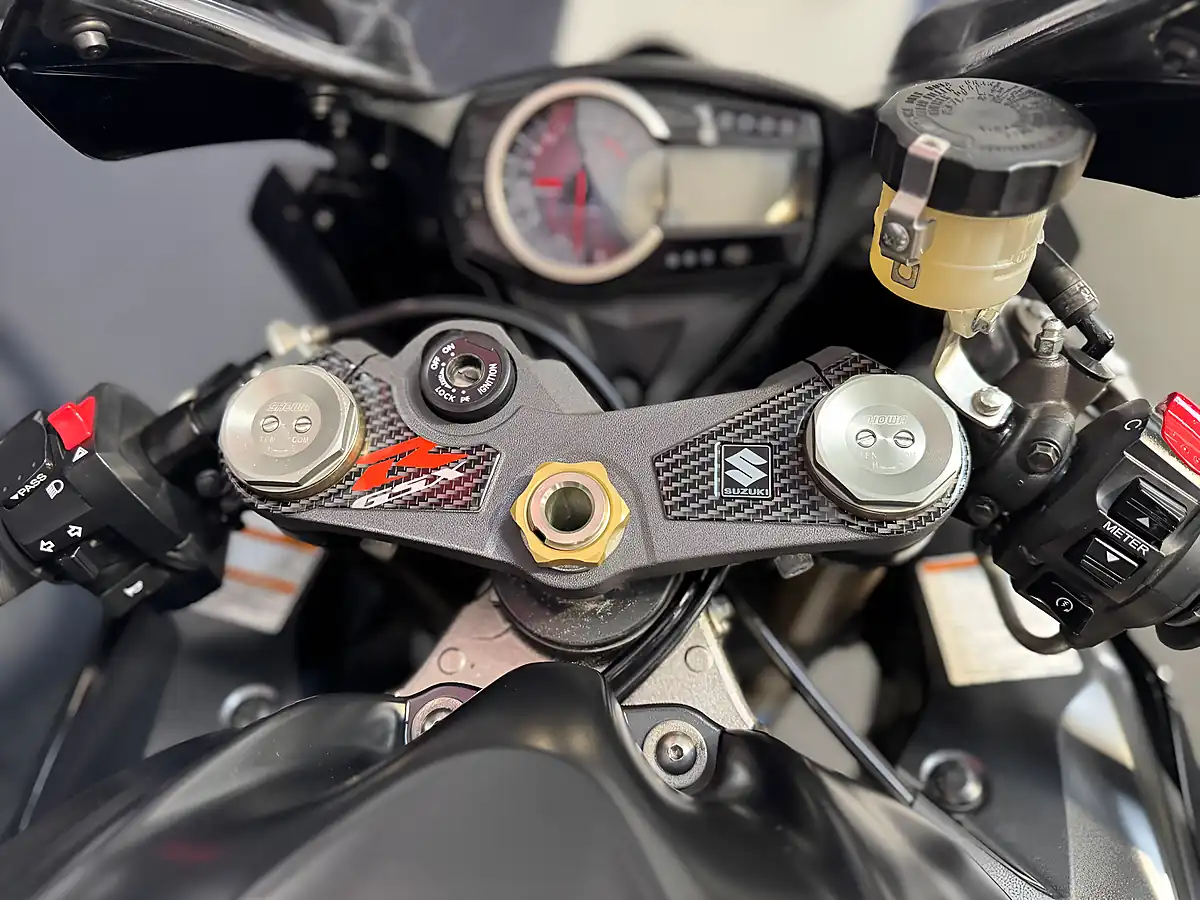 Used 2011 Suzuki GSX-R1000 - Interior and Exterior details 13