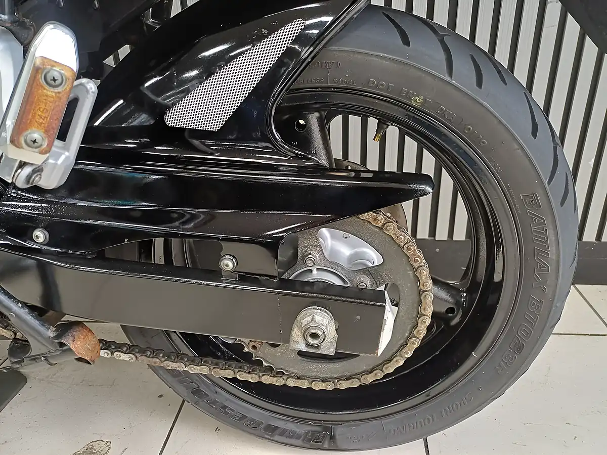 Used 2011 Suzuki GSX650F Black - Interior and Exterior details 14