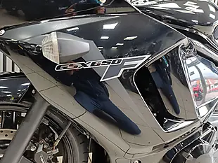 Used 2011 Suzuki GSX650F Black - Interior and Exterior details 9