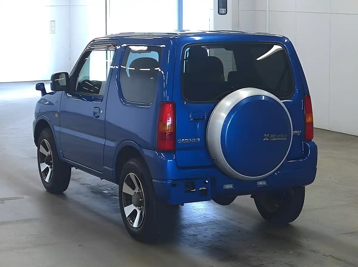 Used 2011 Suzuki Jimny Adventure Blue - Interior and Exterior details 4