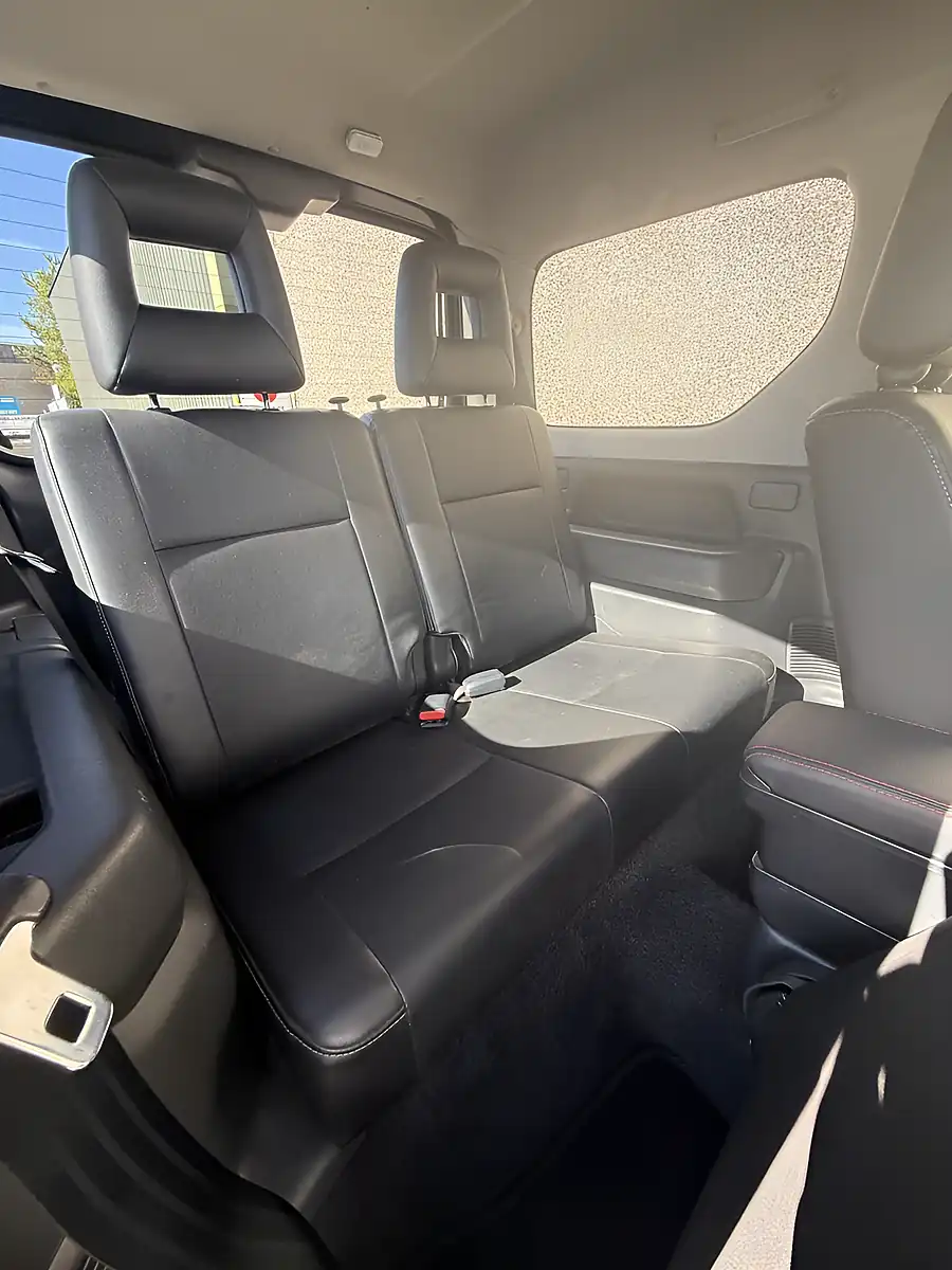 Used 2011 Suzuki Jimny SZ4 Black - Interior and Exterior details 10