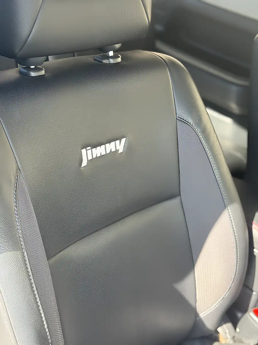 Used 2011 Suzuki Jimny SZ4 Black - Interior and Exterior details 8