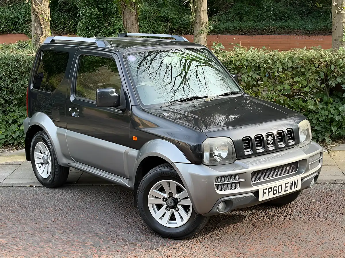 Used 2011 Suzuki Jimny SZ4 Black - Interior and Exterior details 3